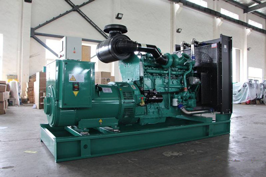 泽库320kw康明斯柴油发电车出租组图片 泽库320kw康明斯柴油发电车出租组图片